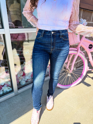Essential mesh top in pink and blue. Perfect on its own or for layering 