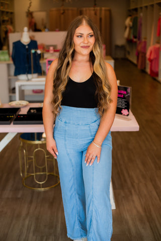 wide leg denim pants, high rise jeans, light wash chambray, boutique denim, comfy stylish pants