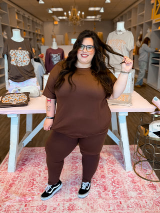 Essential run around set, comes in two colors. Top and bottoms included, soft cozy and can be worn together or separate