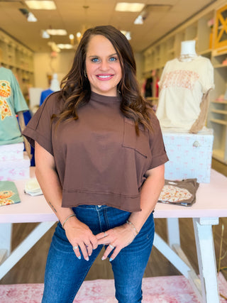Cocoa Crush Crop Tee 🤎