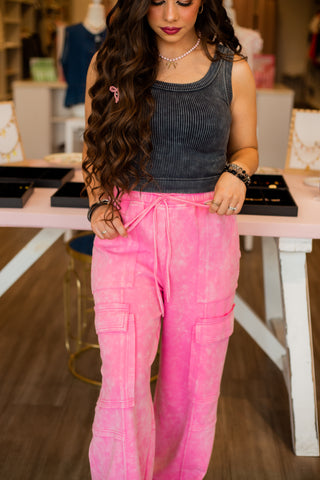 Ribbed cropped  tanks perfect for layering out as a tank. 