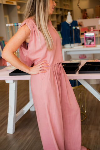 Blush two piece set that offered comfort and class. Stylish flowy pants and sleeveless top. 